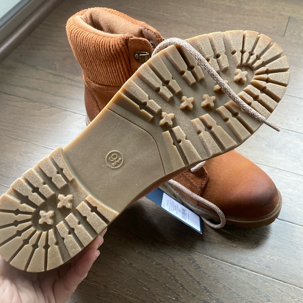 Universal Thread Suede Boots - image 5